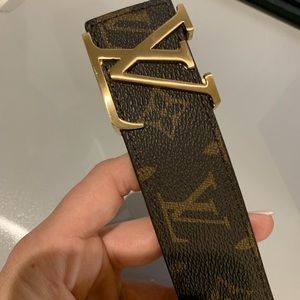 LV Initiales Belt